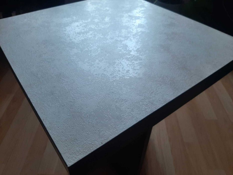 Продам кофейный столик