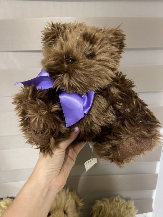 Мягкі іграшки гарні ведмедики