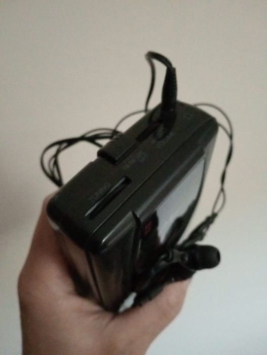 Walkman Oskar AM/FM - Leitor de Cassetes