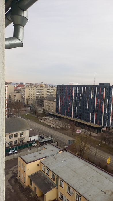 Продається  2квартира н/б здана,10хв.від центру,