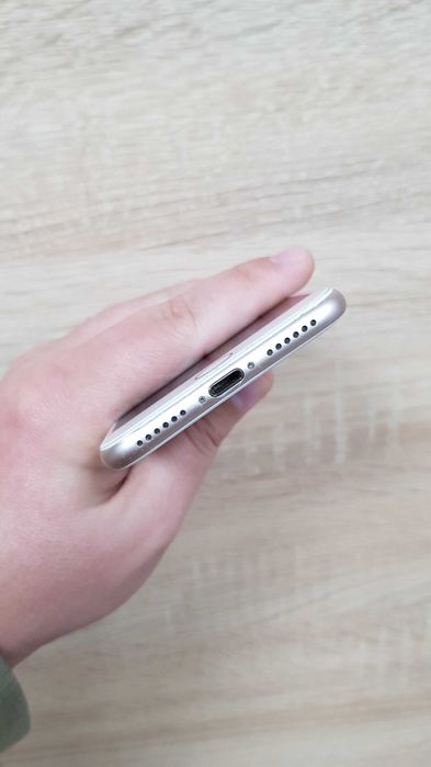 iPhone 7 256Gb. iOS 15.8.5