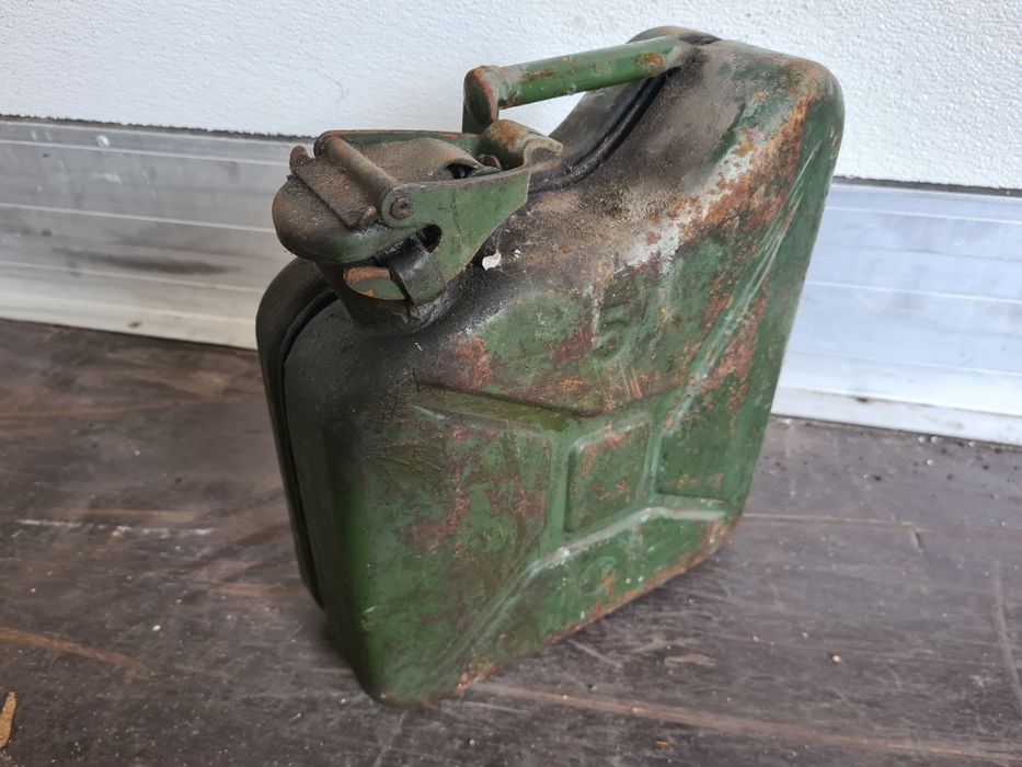 Kanister metalowy 20L i 5L