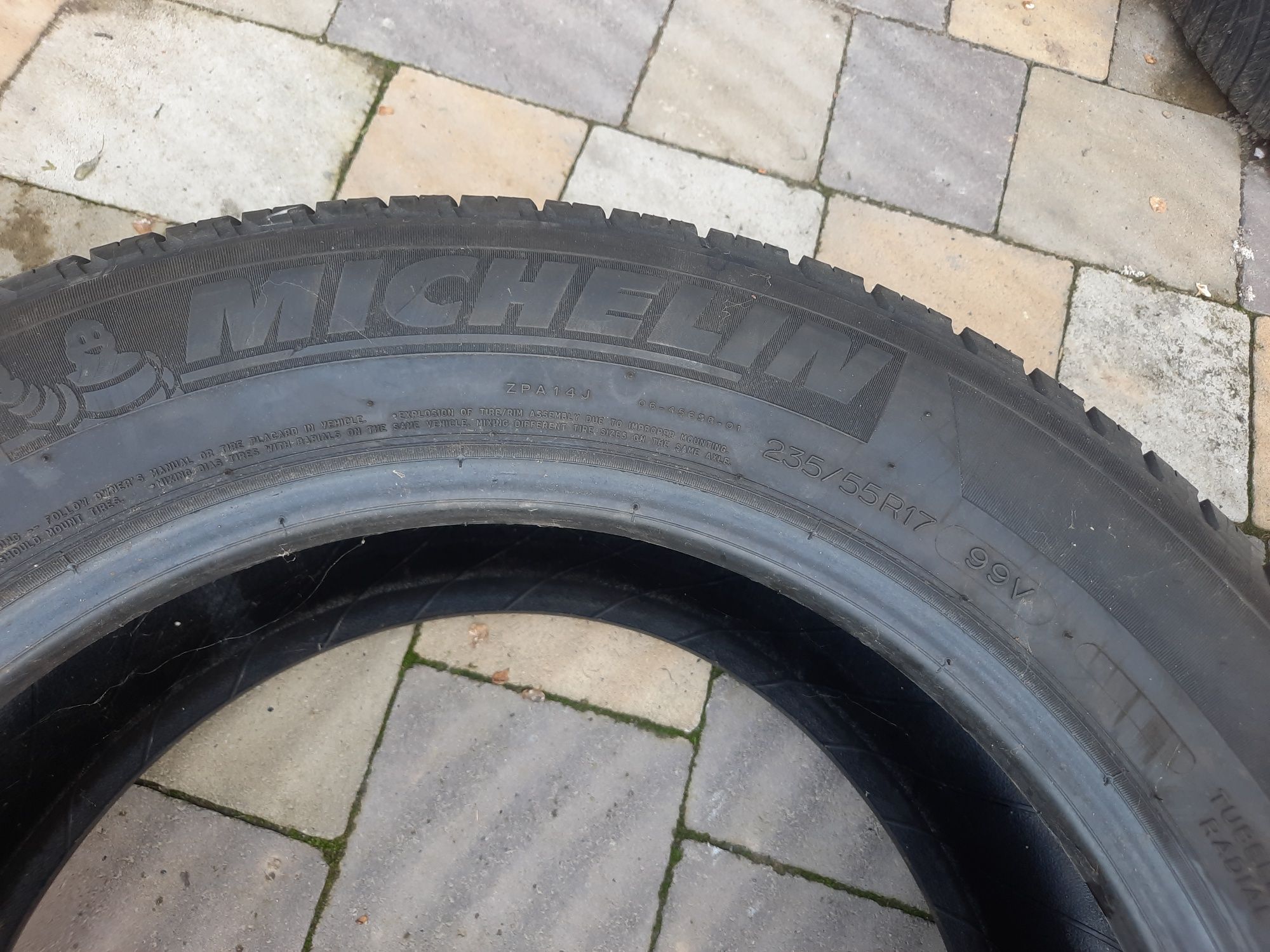 Продам колеса 235 55 R17. Michellin.