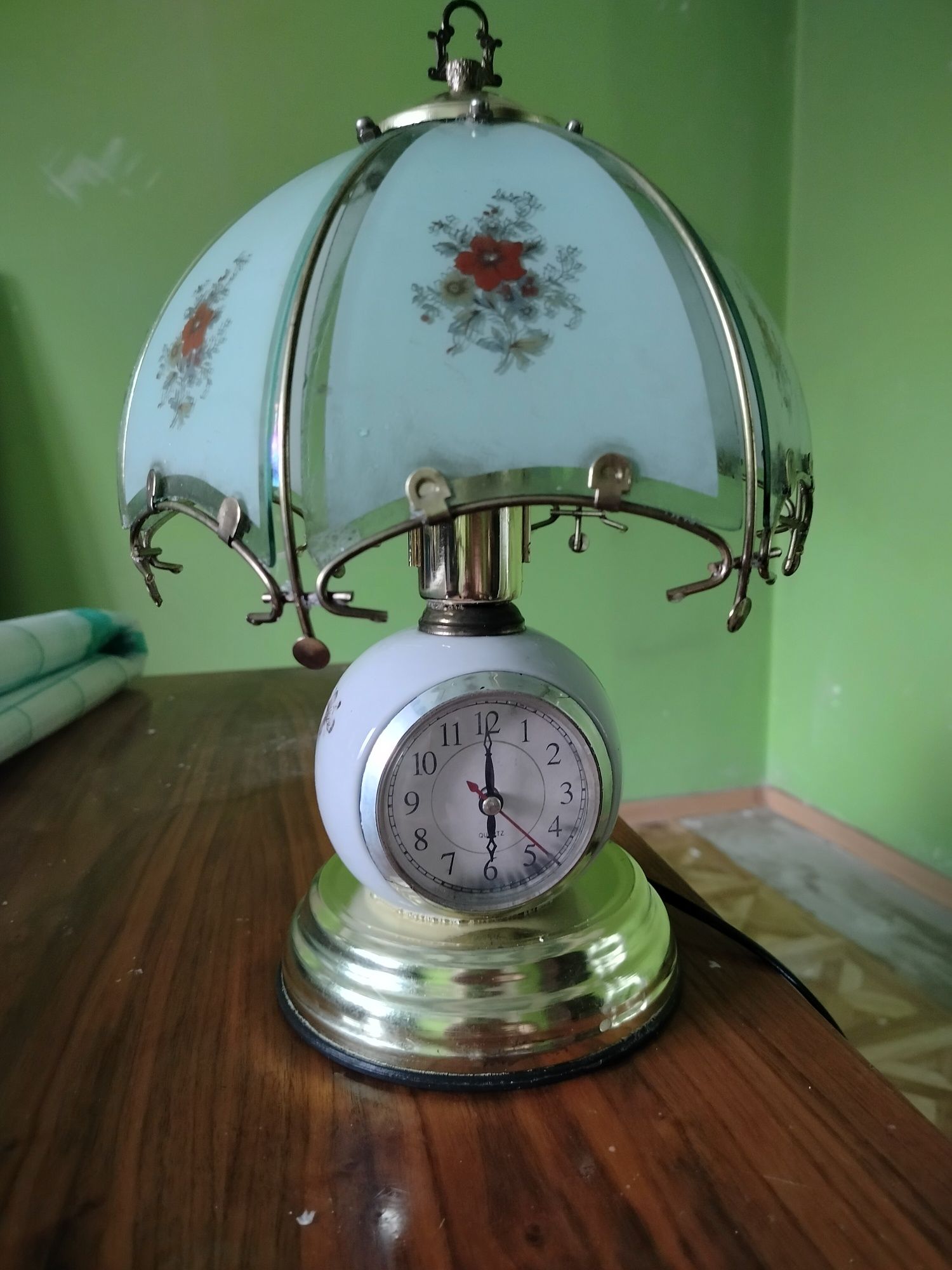 Lampka porcelanowa z zegarkiem PRL antyk