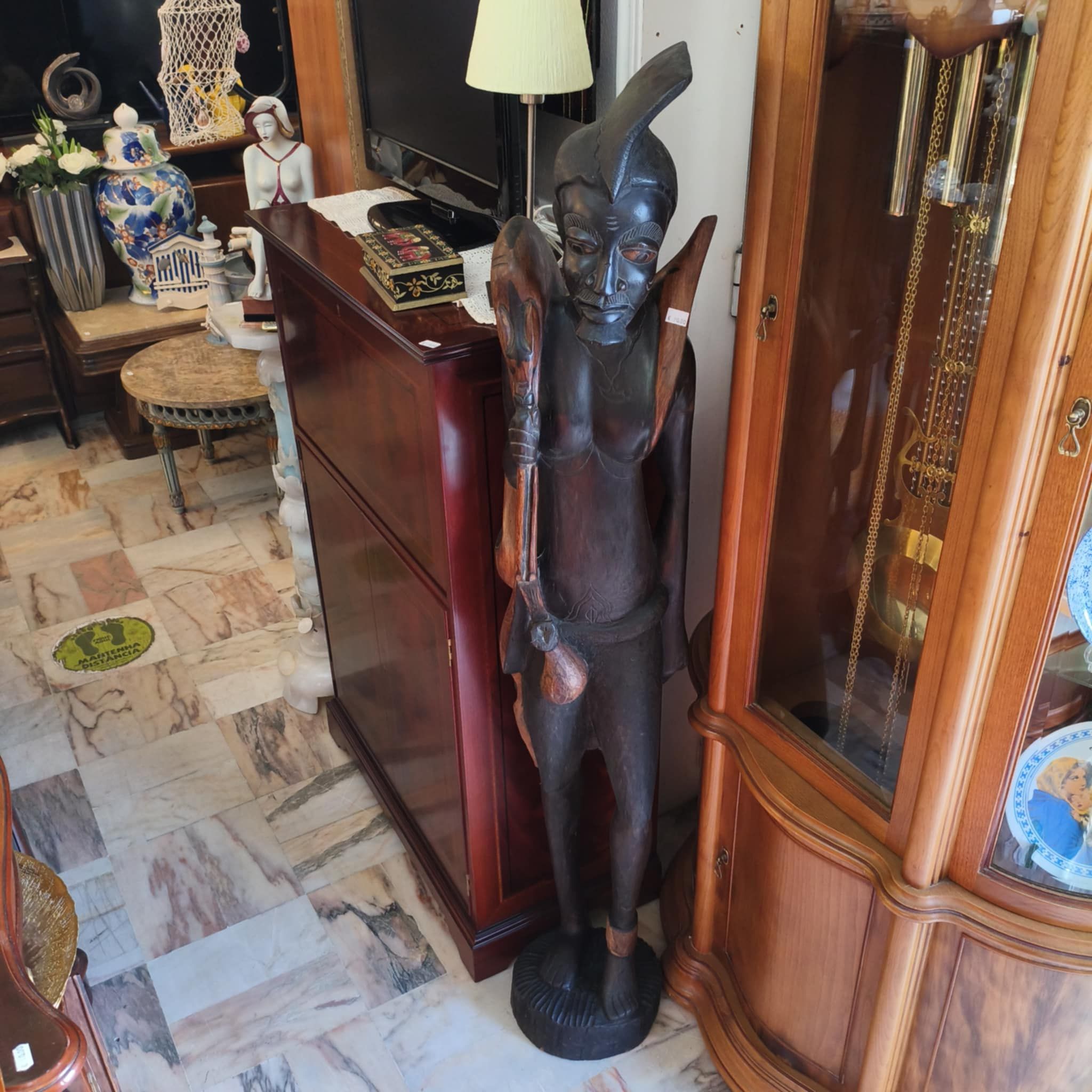 Estatueta Africana Madeira