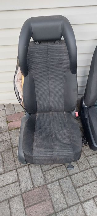 Сидіння VW-Passat B6 (переднє праве)