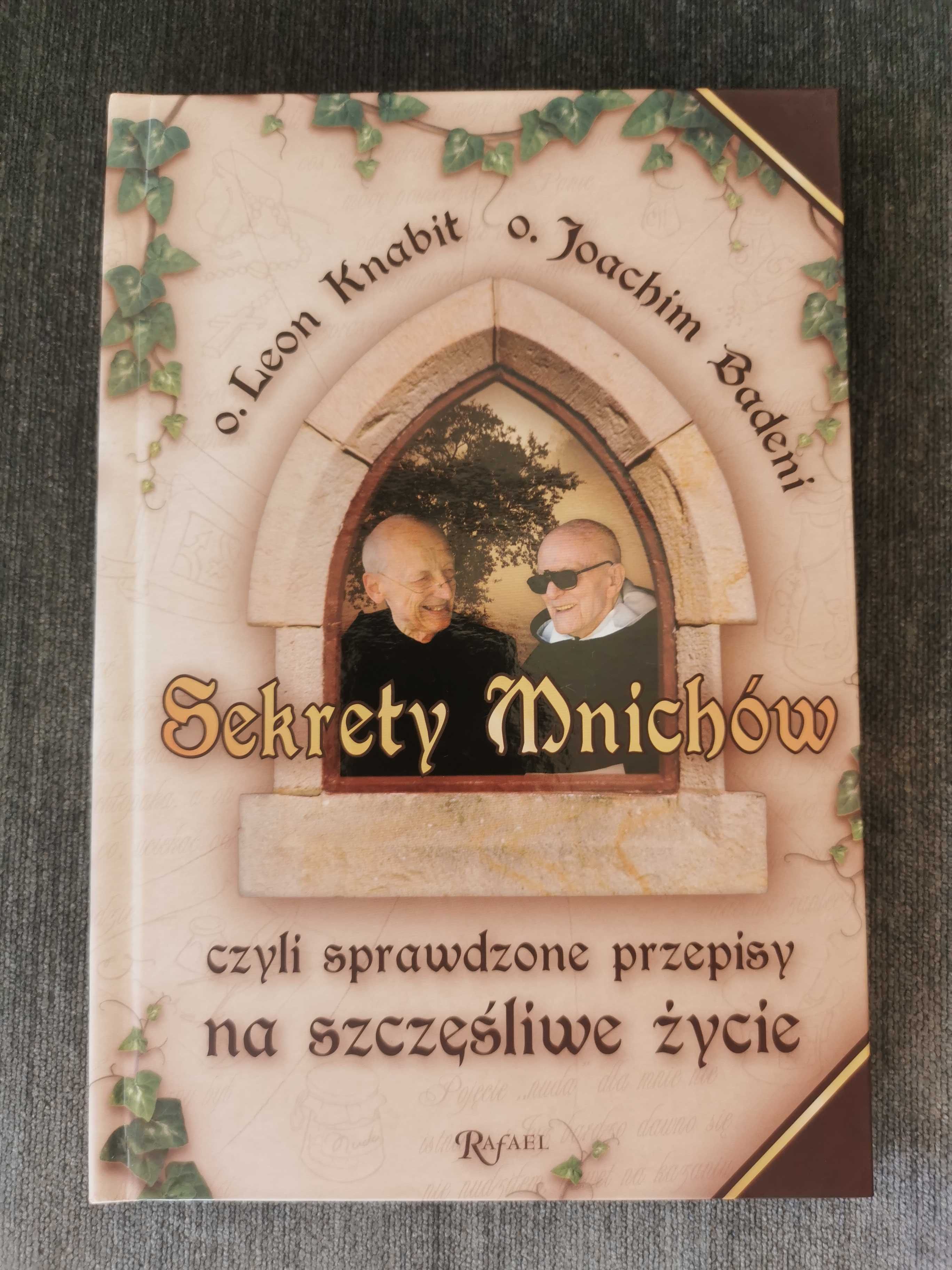 o. Leon Knabit i o. Joachim Badeni, Sekrety Mnichów