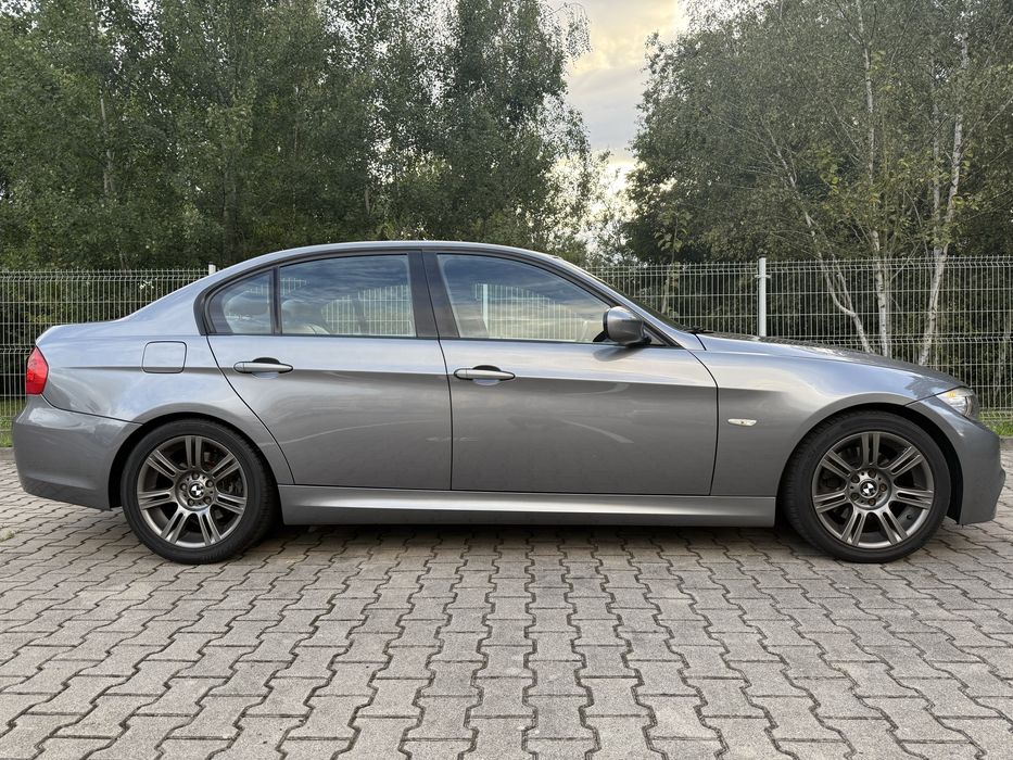 BMW E90 320d 184KM 2011r | M-Pakiet | BiXenon | Navi CIC |