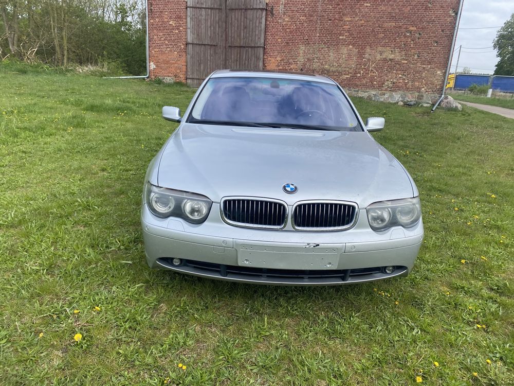 Bmw 735 i Bez wypadkowa przebieg 180 000 km