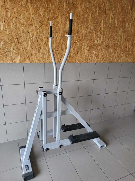 narciarz chodziarz steper orbitrek HES