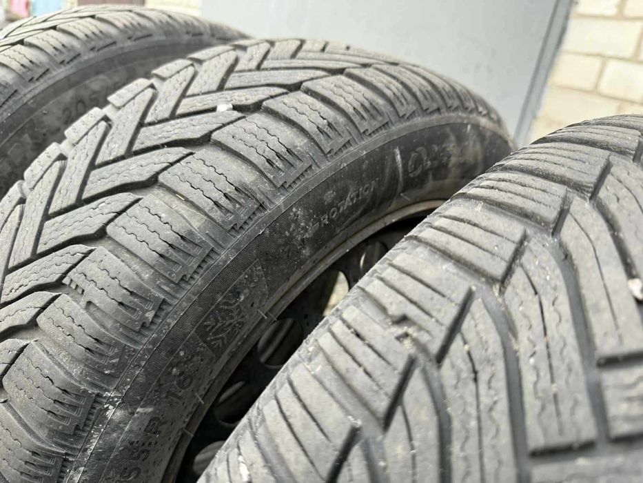 Зимові шини Michelin 205/55 R16 з сталевими дисками