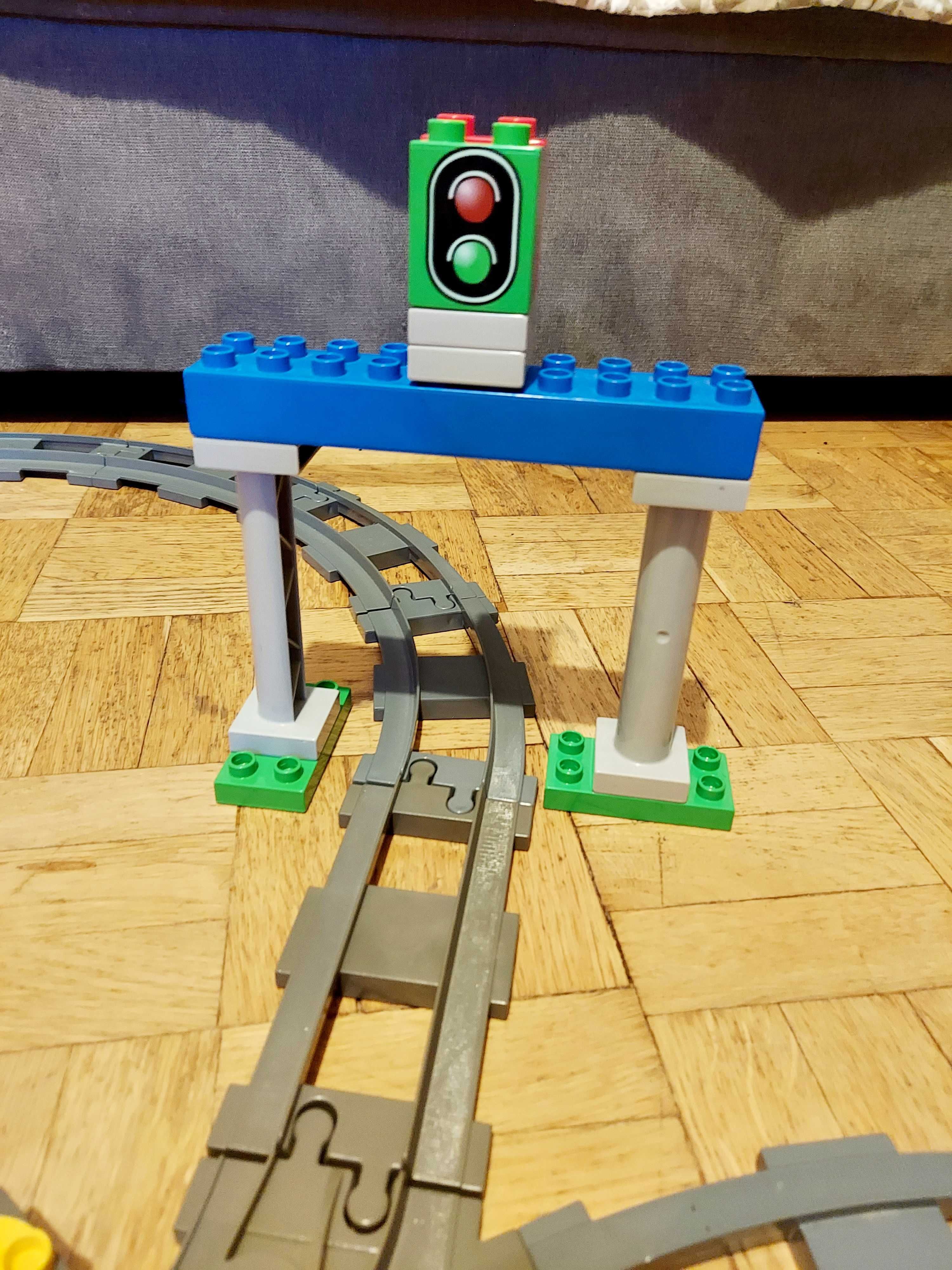 Lego Duplo pociągi kolejka elektryczna 10508 + dodatki