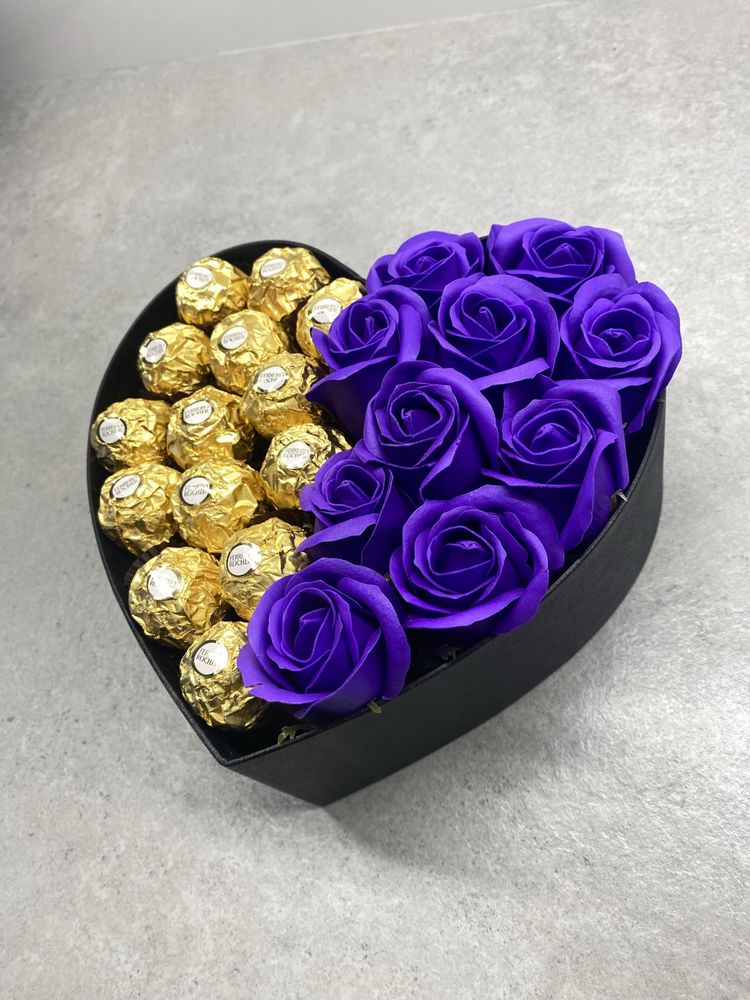 Serce róże mydlane ferrero rocher praliny prezent flowerbox