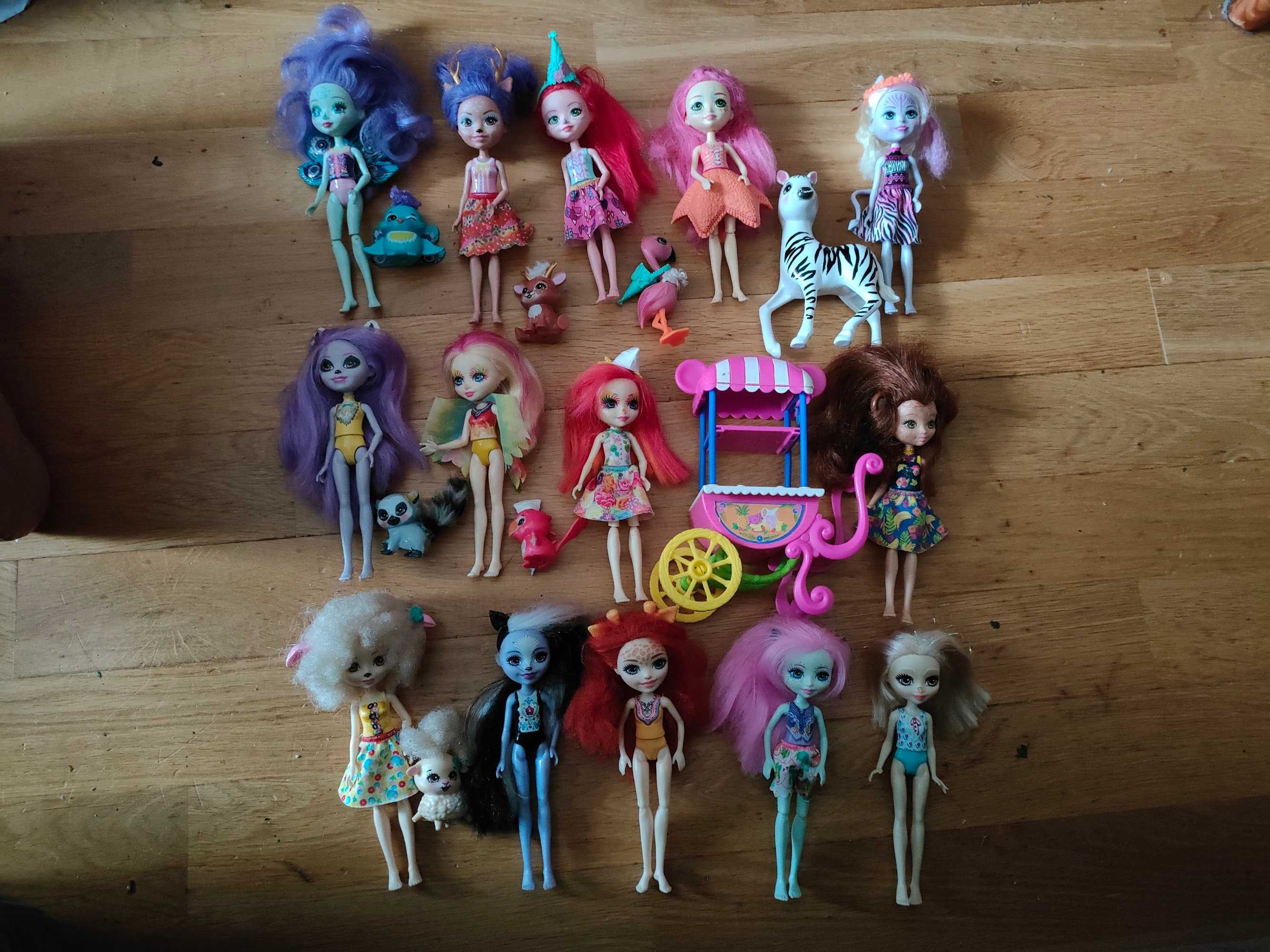 Lalki enchantimals zestaw i zwierzęta