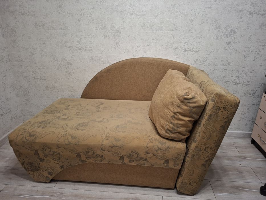 Продам детский диван