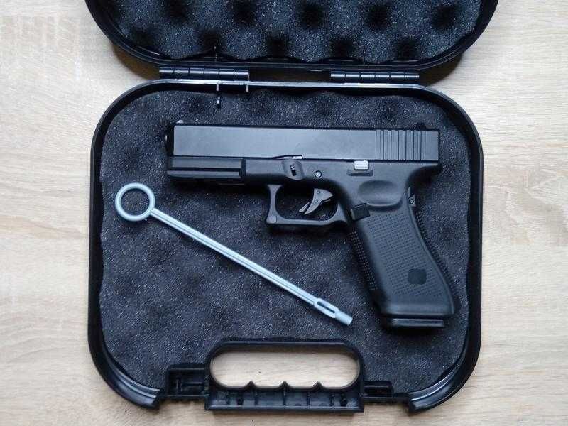 Пластиковый оружейный кейс Glock для пистолета Глок. Новый!