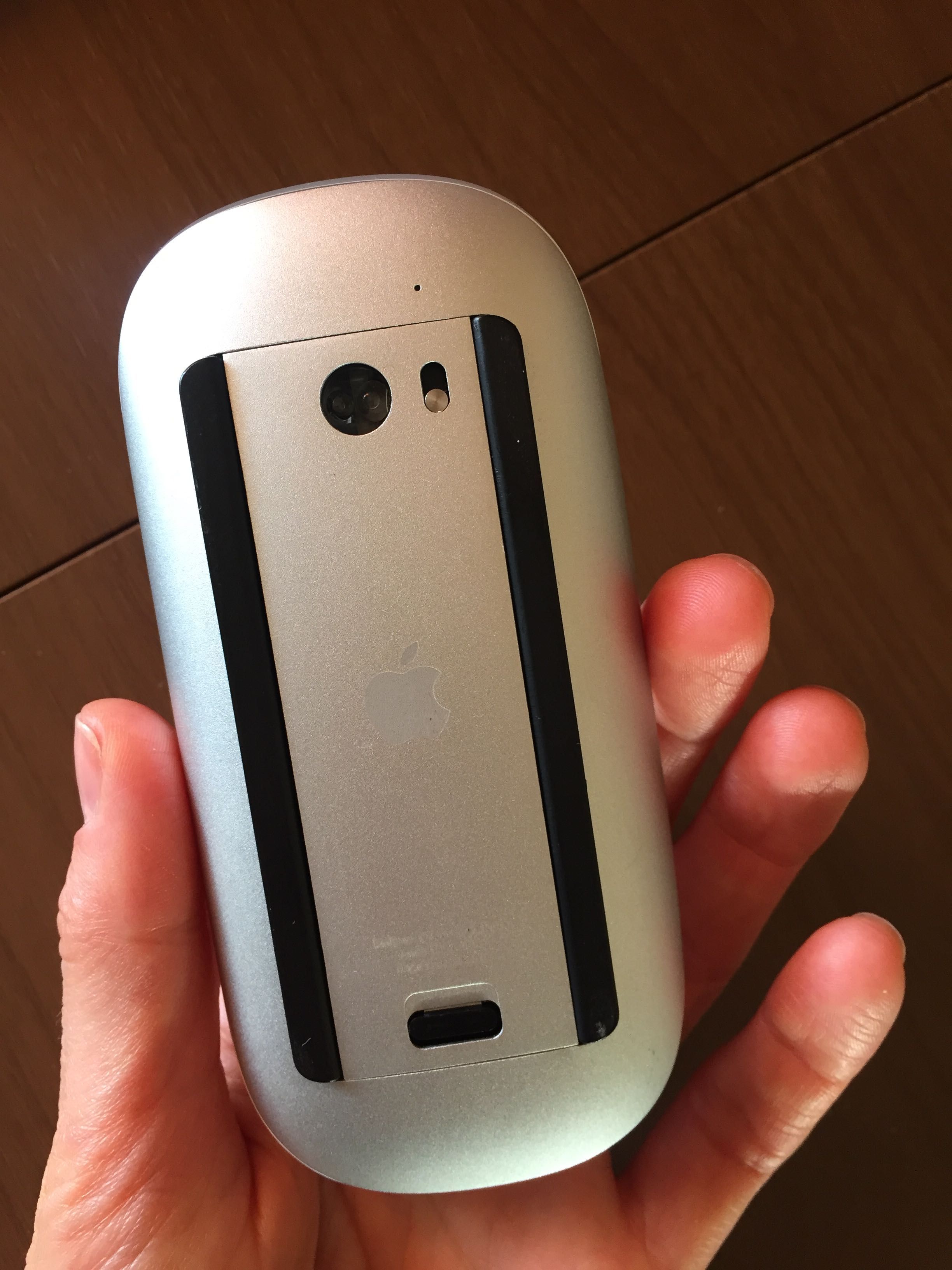 Беспроводная мышь Apple Magic Mouse 1 поколения (оригинал) с коробкой.