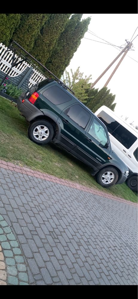 Ford maveric 3.0 b