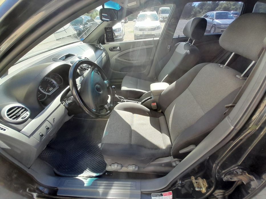 Шевроле нубіра 1.8