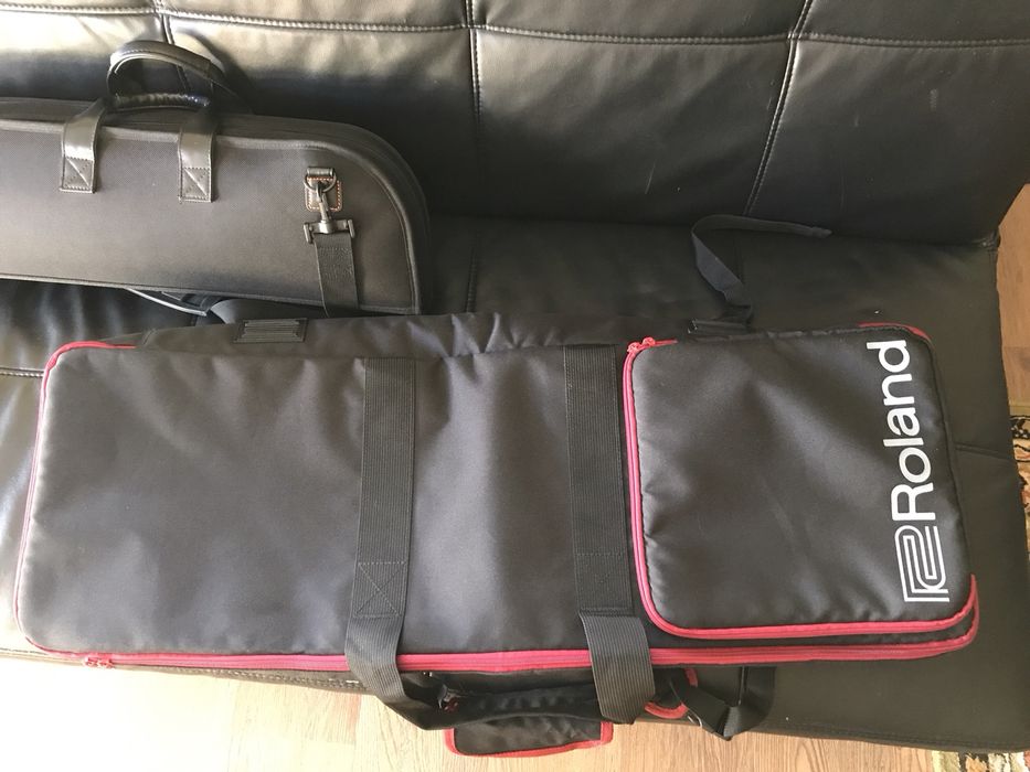 Synth; teclado;Roland Go Keys como novo , com saco Roland tipo mochila