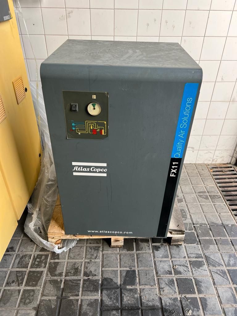 Compressor Kaeser e secador Atlas Copco