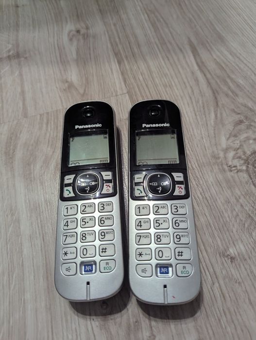 Телефони Panasonic kx tga682E