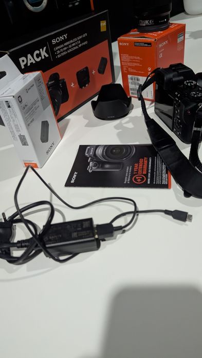 Sony A7 II Full Frame + 28-70mm + 50mm f/1.8 + bateria extra