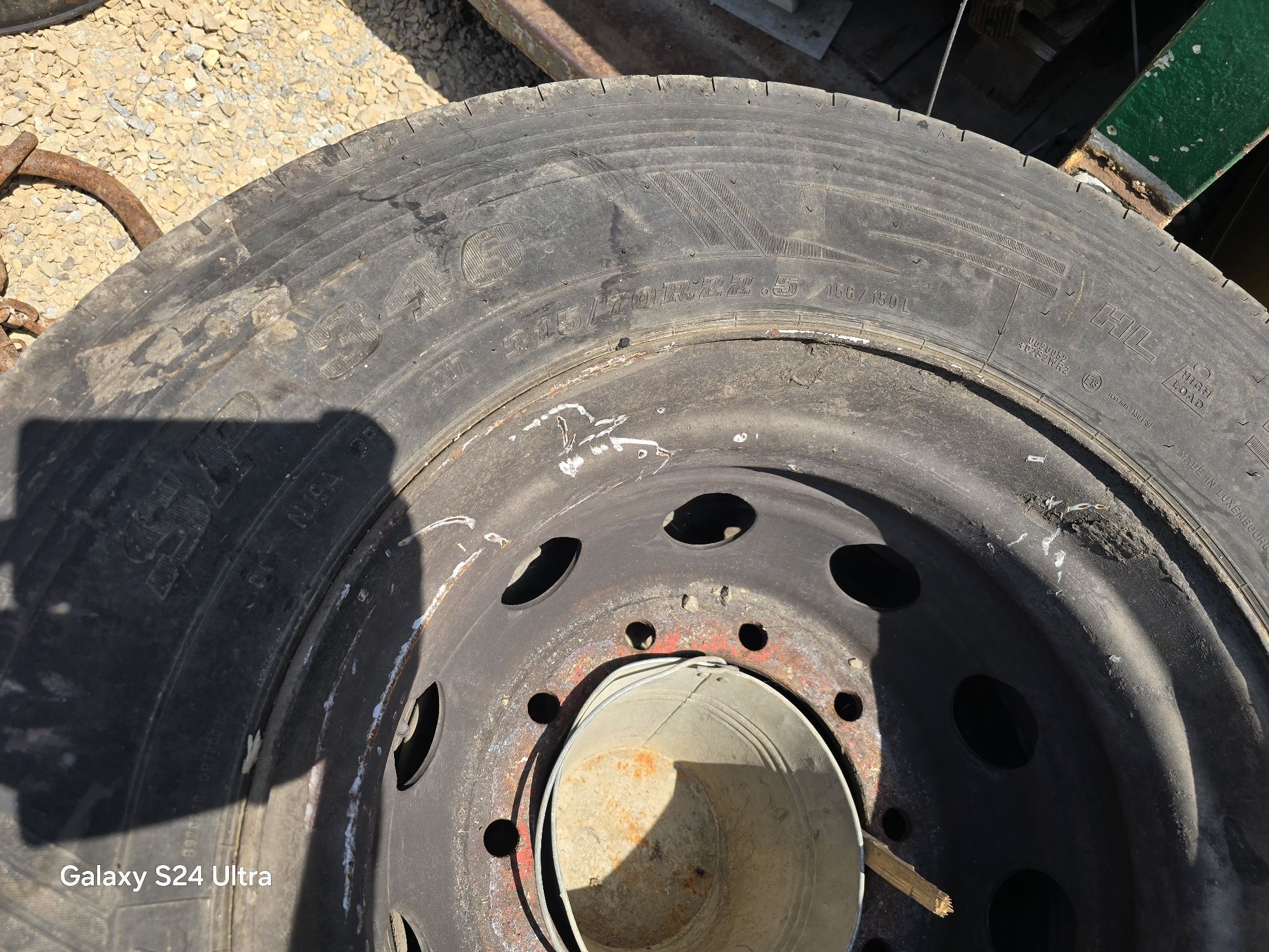 Koła przód  Goodyear 315 70