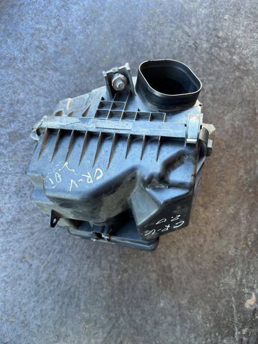 Корпус повітряного фільтра Honda CR-V 2.0i 12-16 17211-R6A-J00