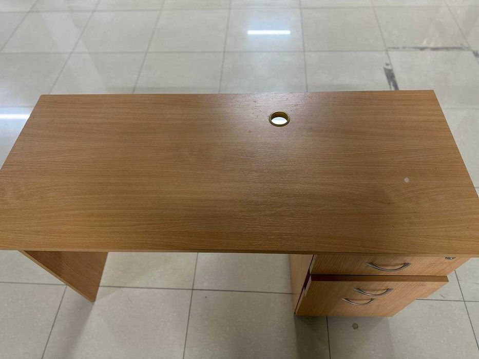 Офісний стіл 140×60×75 см — 2 шт