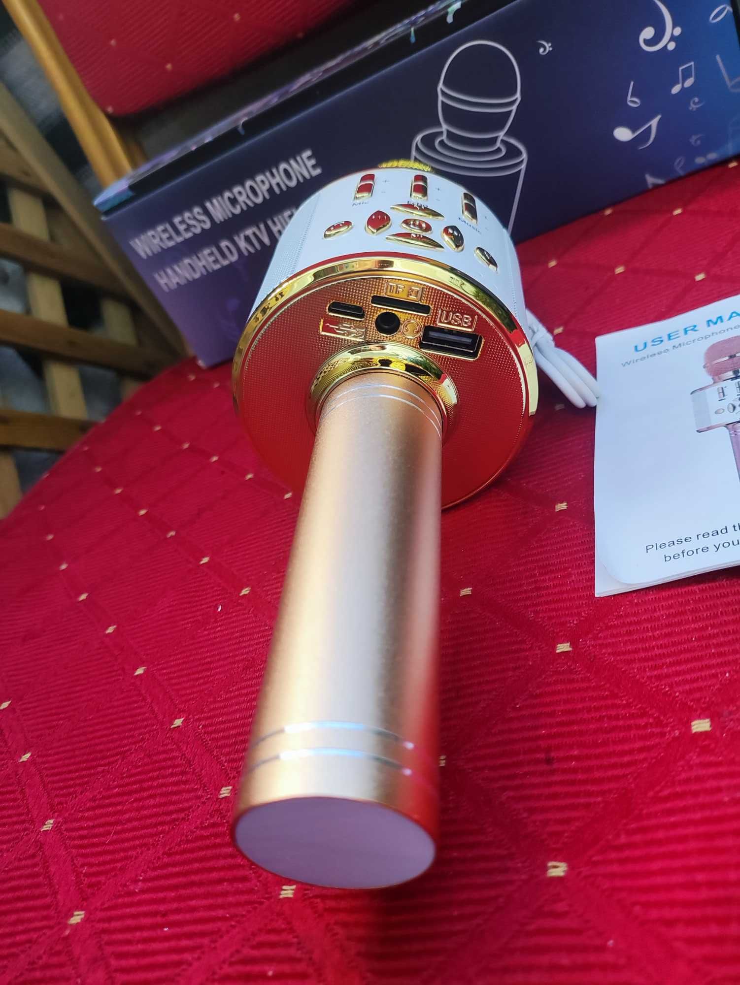Mikrofon Bezprzewodowy złoty Karaoke Bluetooth Świecący USB z głośnik