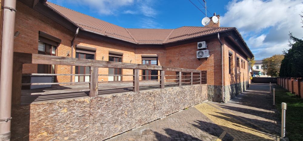 Довгострокова оренда будинку в с. Погреби