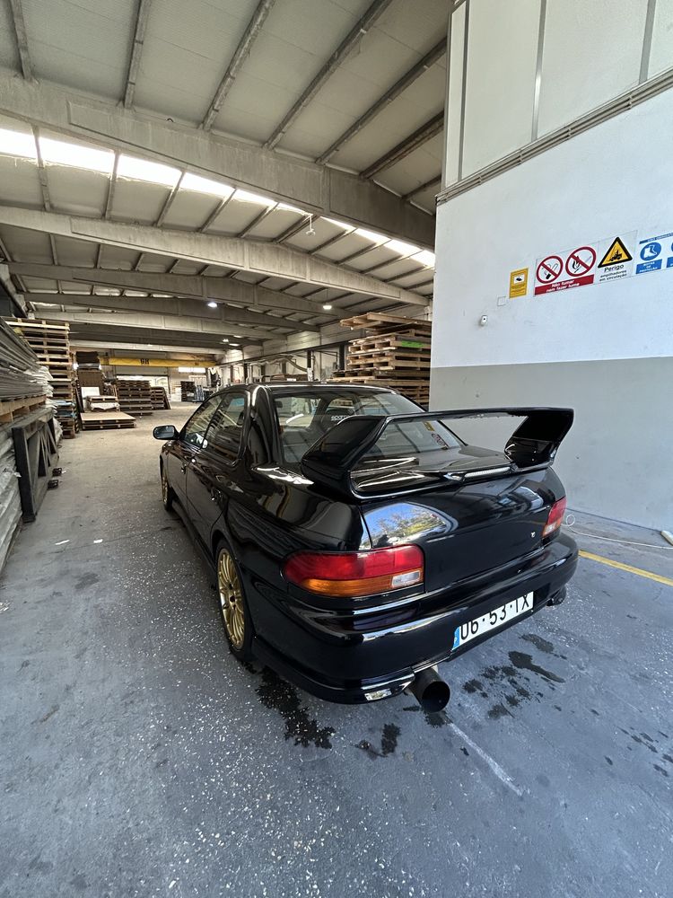 Subaru Impreza GT