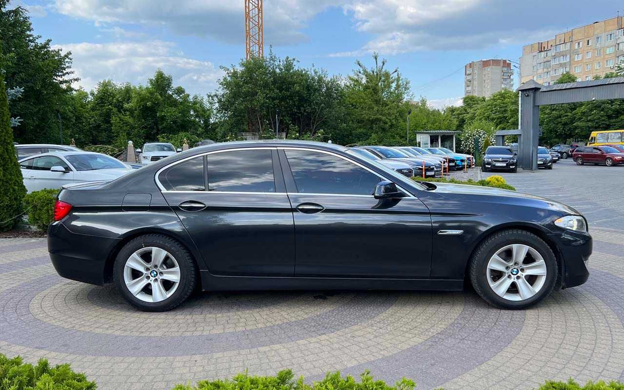 BMW 528 2013 року