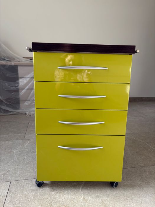 Sprzedam używany unit stomatologiczny ekoDent-x rok produkcji 2015.