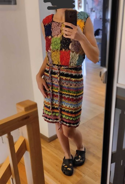 Ażurowa sukienka z paskiem, pasek, boho, szydełkowa, rozmiar M+