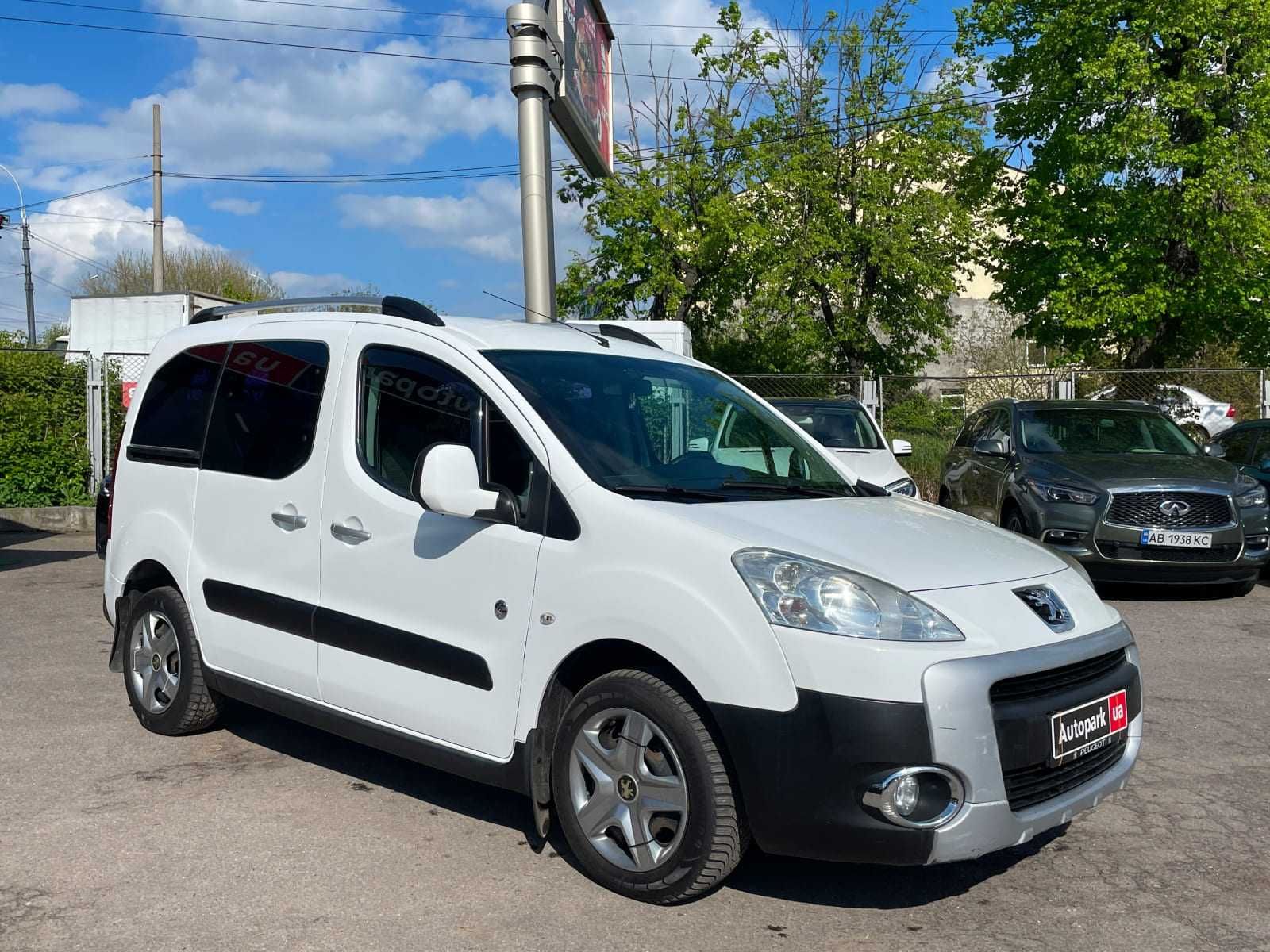 Продам Peugeot Partner пасс. 2011р.  #43239