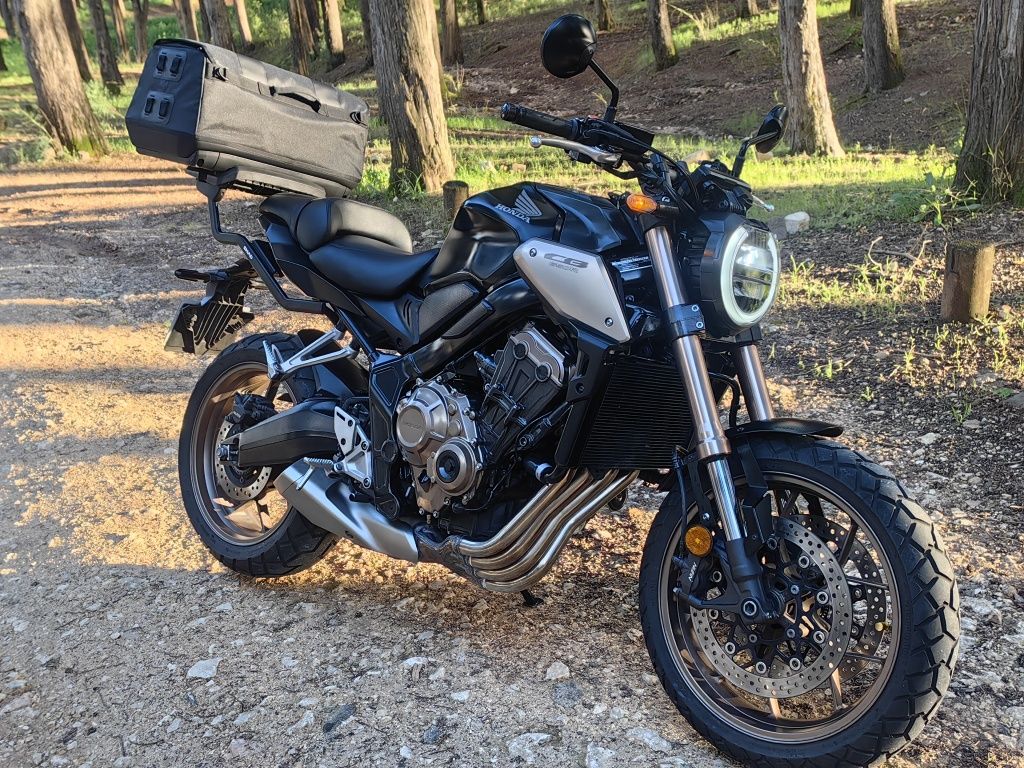 RESERVADA. Honda CB650r 2021 (novo modelo - actualização), versão ful