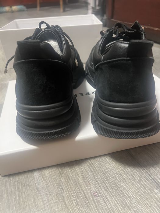 Ботинки крассовки