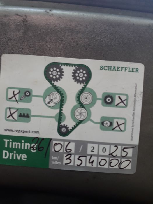 Toyota Avensis bezwypadkowy  1000km po zmianie rozrządu ostatnio wymia