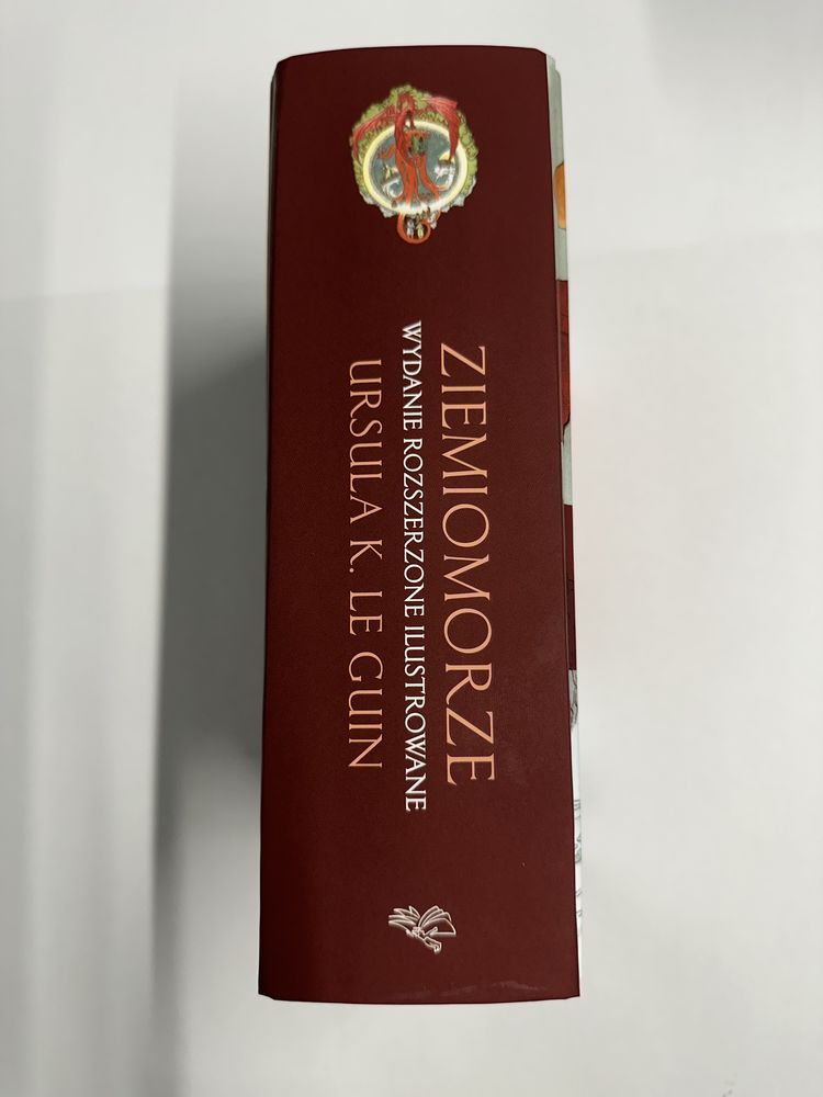Ziemiomorze Wydanie rozszerzone ilustrowane Ursula Kroeber Le Guin