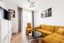 Apartament GOLDEN DELUXE Stare Miasto, ogródek NOWE, na 4 osoby PIĘKNE