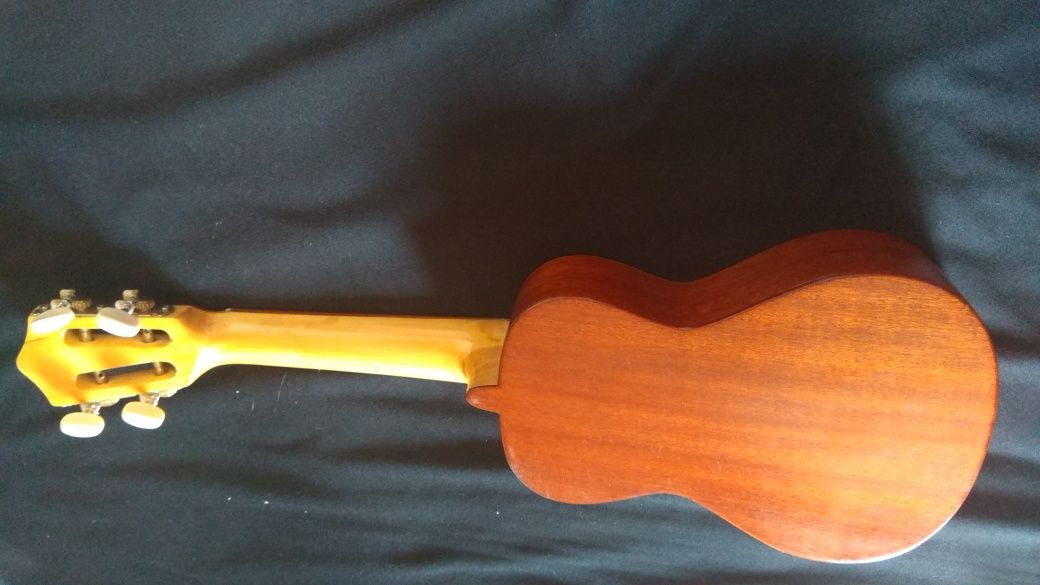 cavaquinho português de luthier