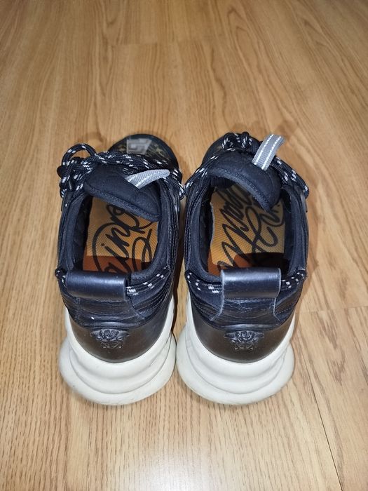 Versace Chain Baroque