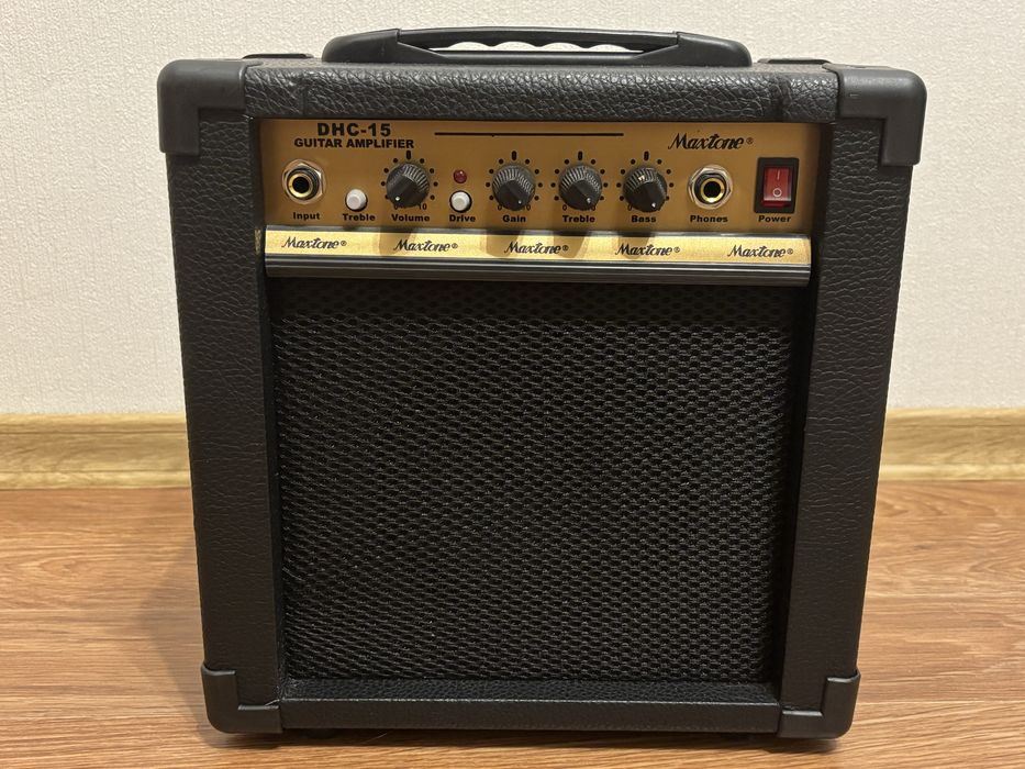 Комбопідсилювач MAXTONE DHC-15