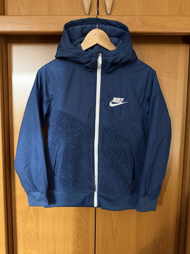 Куртка,шерпа Nike