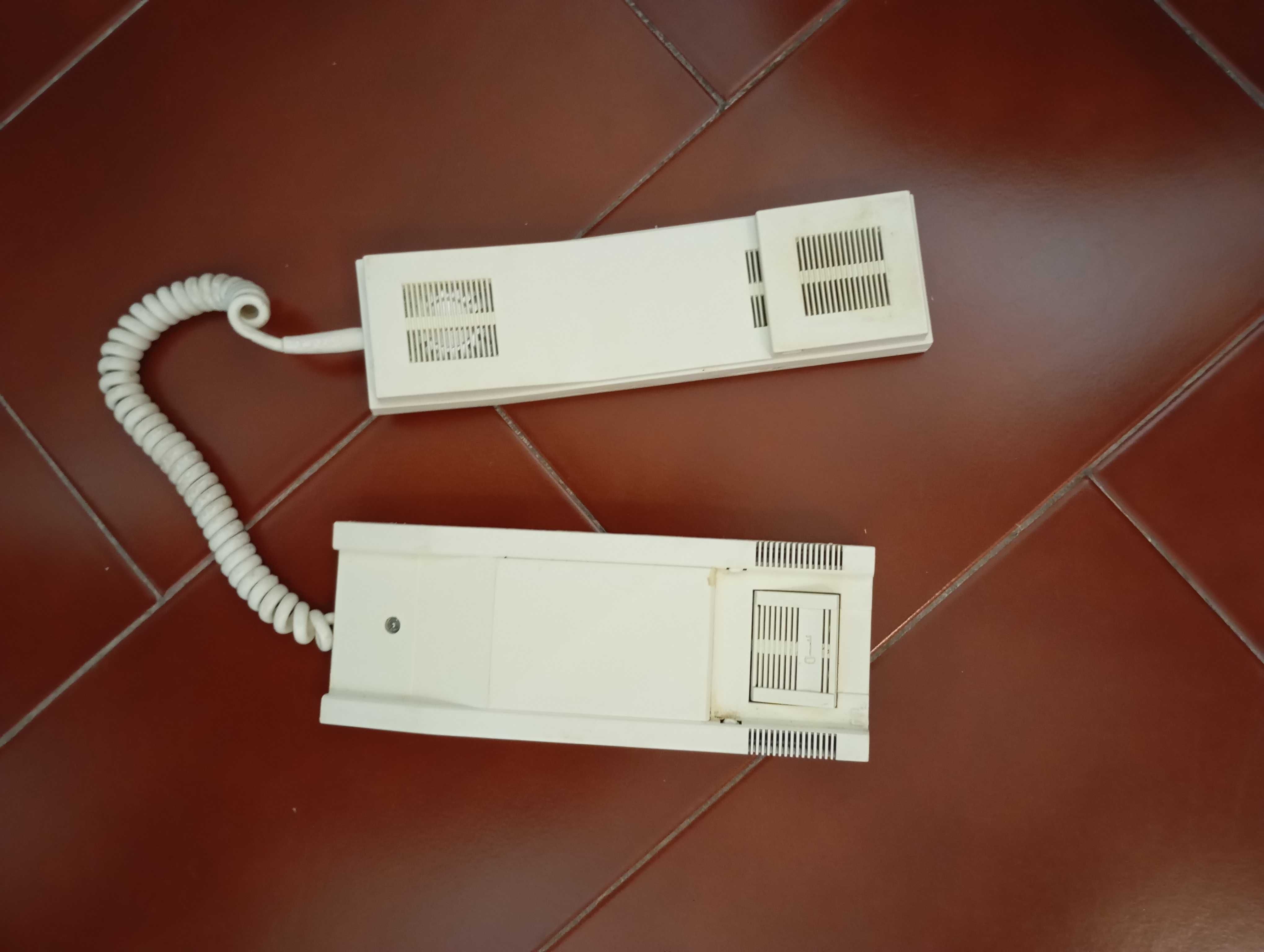 Telefone intercomunicador