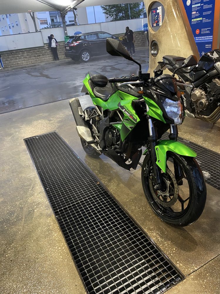 Kawasaki Z250 SL ABS