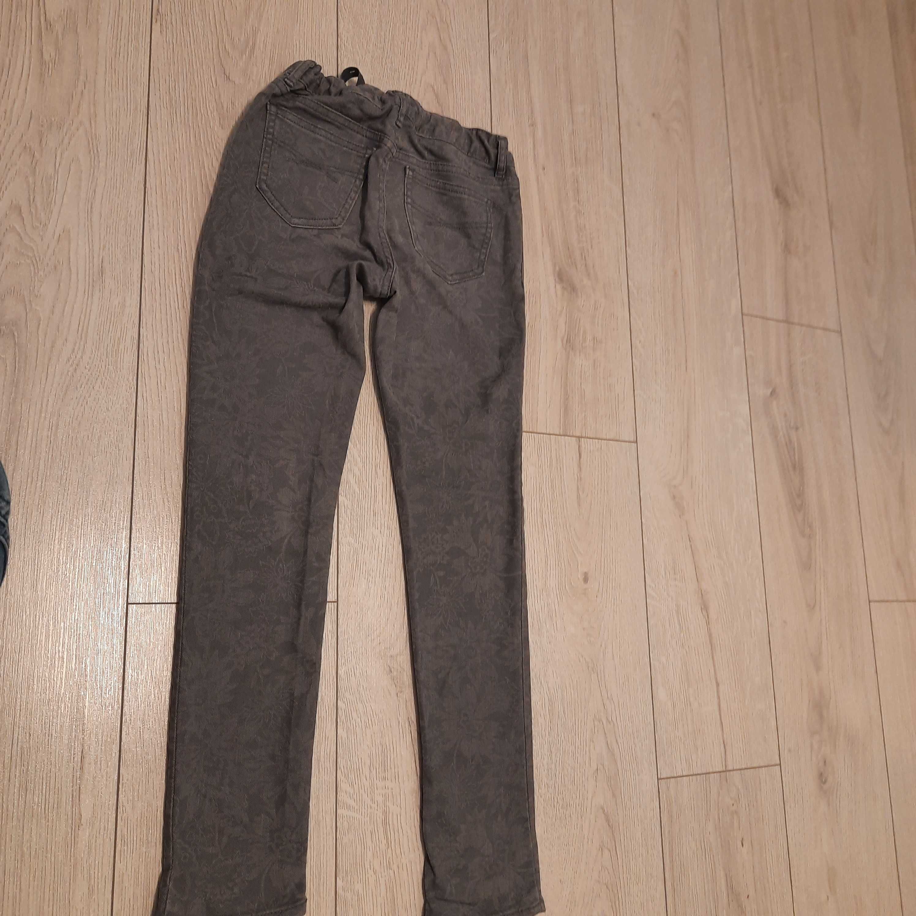 Spodnie szary jeans  10/11 lat