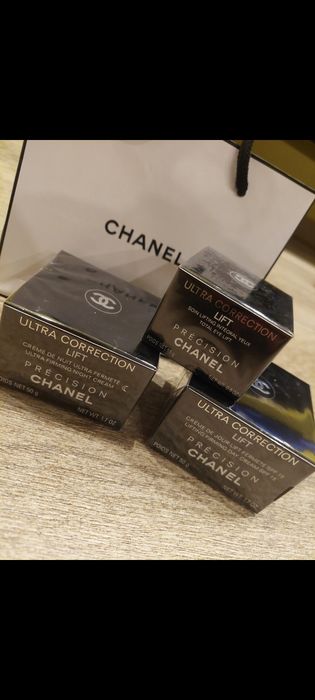 Promocja świąteczna zestaw kremów liftingujacych Chanel Ultra Correct